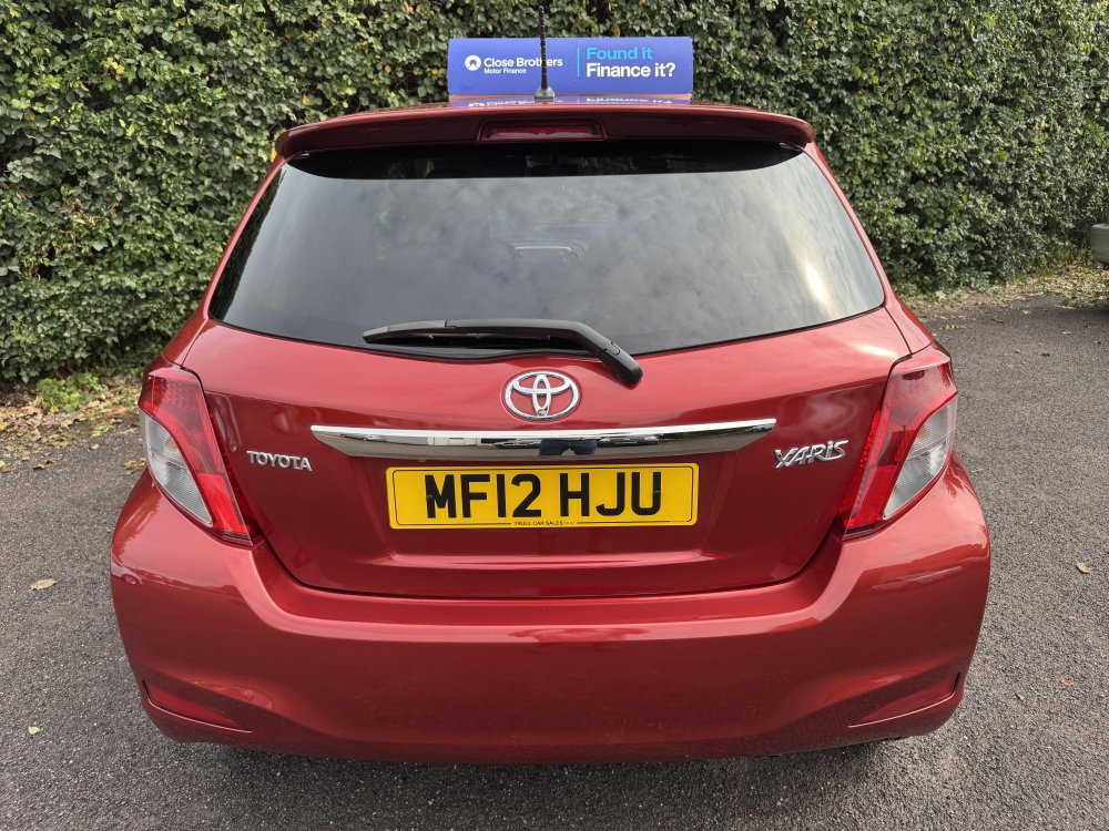 Toyota YARIS SR 1.3  5 DOOR