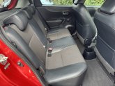 Toyota YARIS SR 1.3  5 DOOR