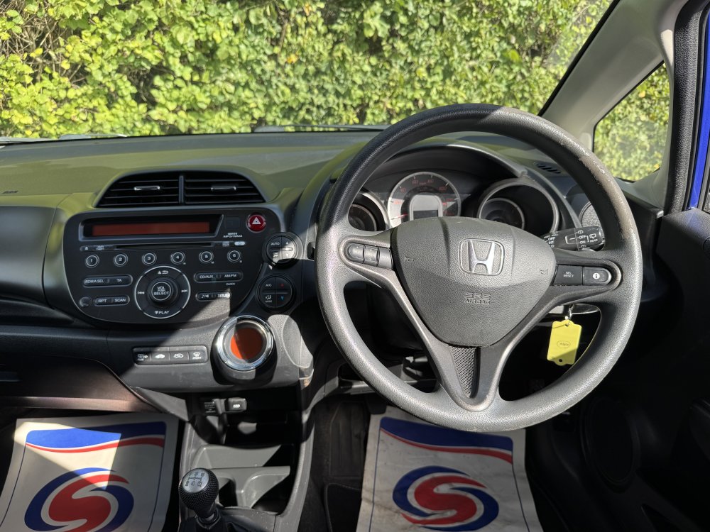 Honda JAZZ ES  PLUS 1.4  5 DOOR