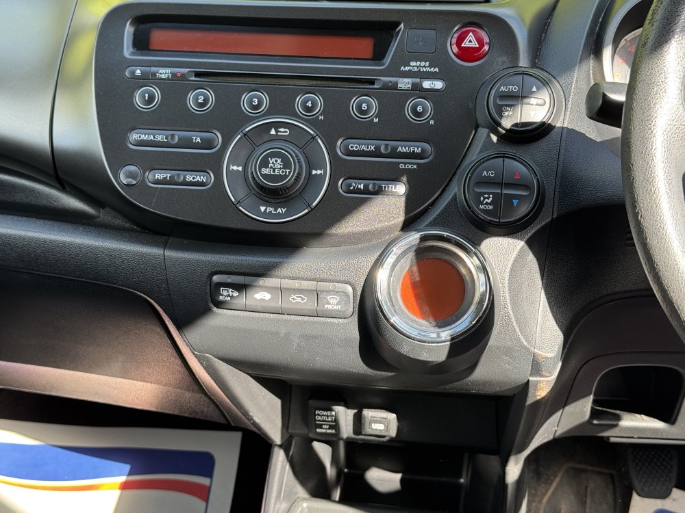 Honda JAZZ ES  PLUS 1.4  5 DOOR
