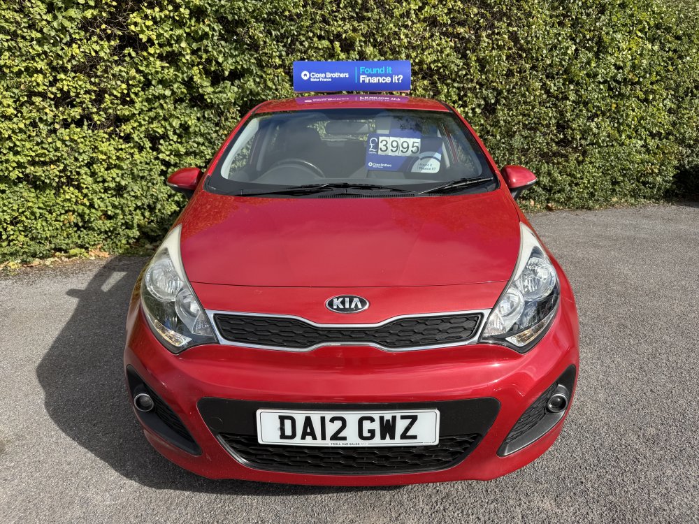Kia RIO 2   1.2  5 DOOR