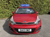Kia RIO 2   1.2  5 DOOR