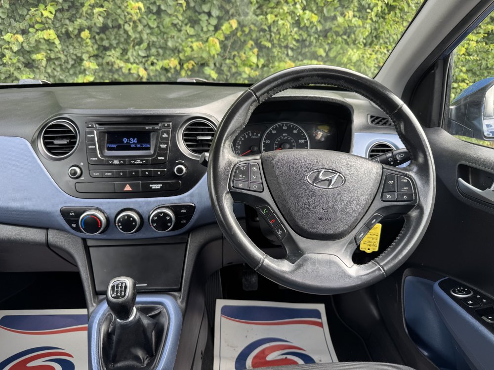 Hyundai i10 PREMIUM  1.2  5 DOOR