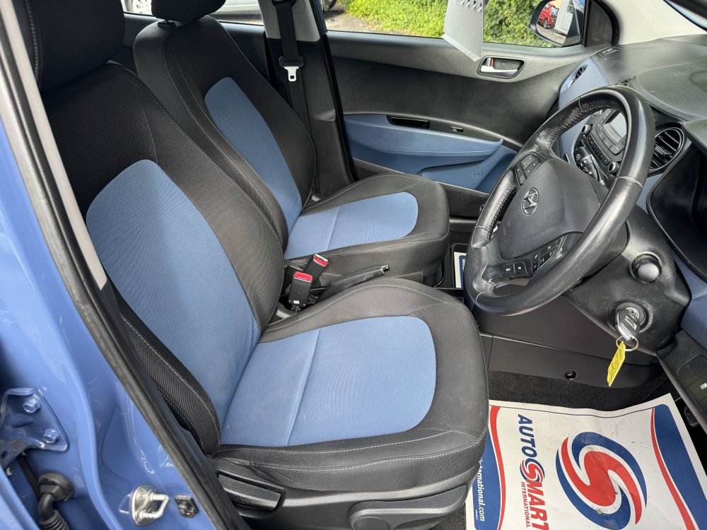 Hyundai i10 PREMIUM  1.2  5 DOOR