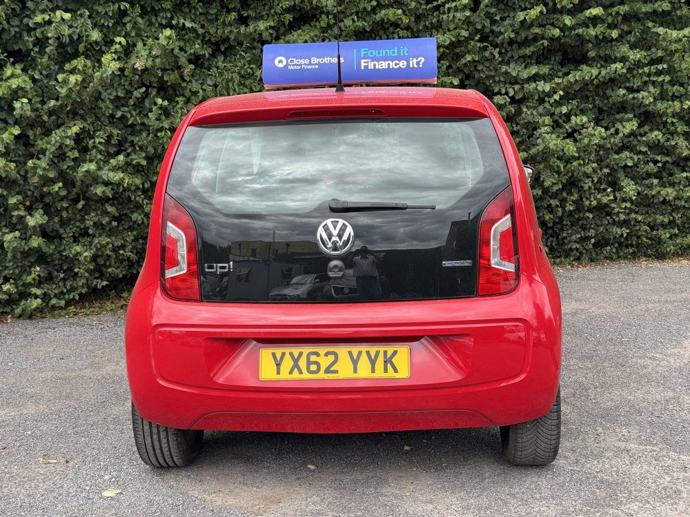 Volkswagen HIGH UP 1.0 BLUEMOTION 5DR