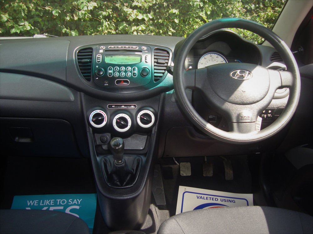 Hyundai I 10  1.2 CLASSIC 5 DOOR