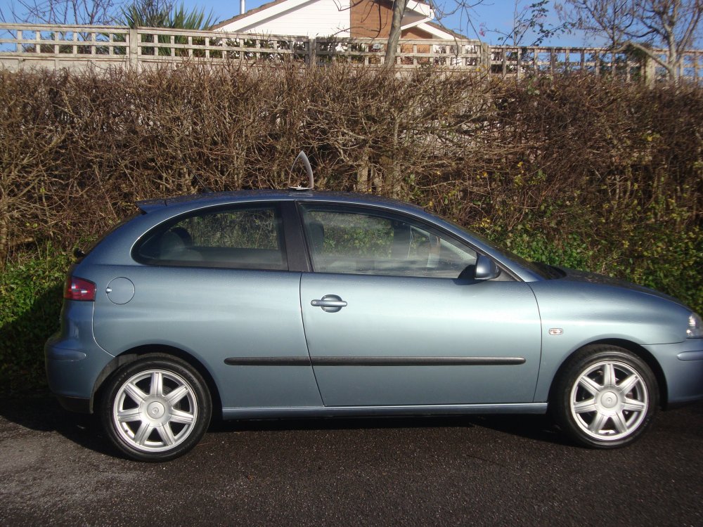Seat IBIZA 1.4 SPORT 16V 3 DOOR